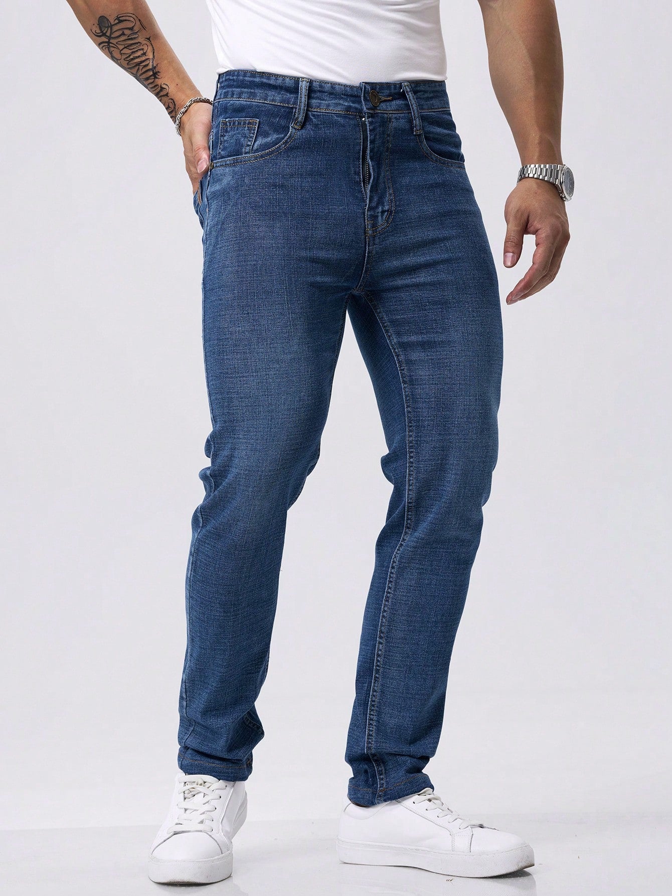 Men's Casual Straight Stretch Jeans,  Denim Material