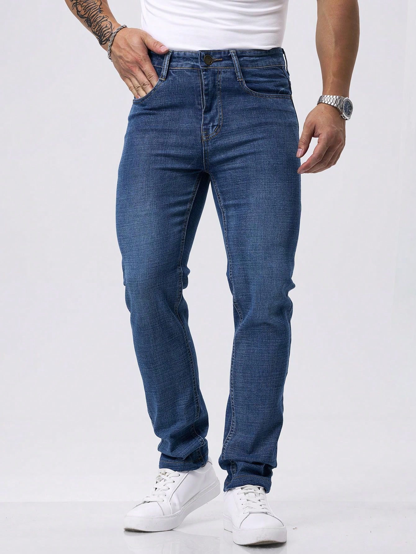 Men's Casual Straight Stretch Jeans,  Denim Material