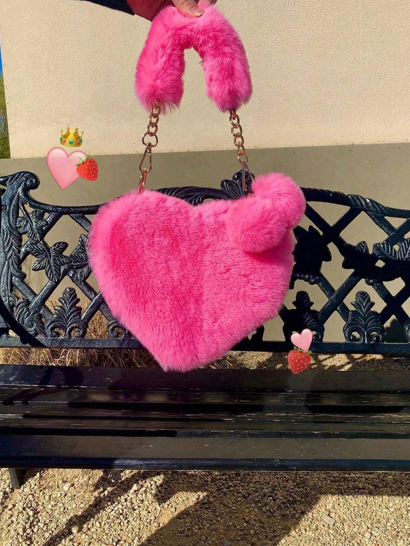 Furry Purse For Girls Heart Shaped Fluffy Handbag For Women Soft Small Shoulder Bag Clutch Purse With Metal Chain Strap . The Best Valentine's Gifts For Girlfriend Lady