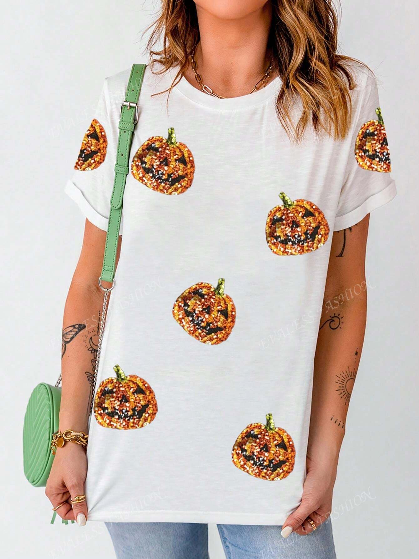 Sequined Halloween Jack-O'-Lantern Graphic White Round Neck Short Sleeve Tee