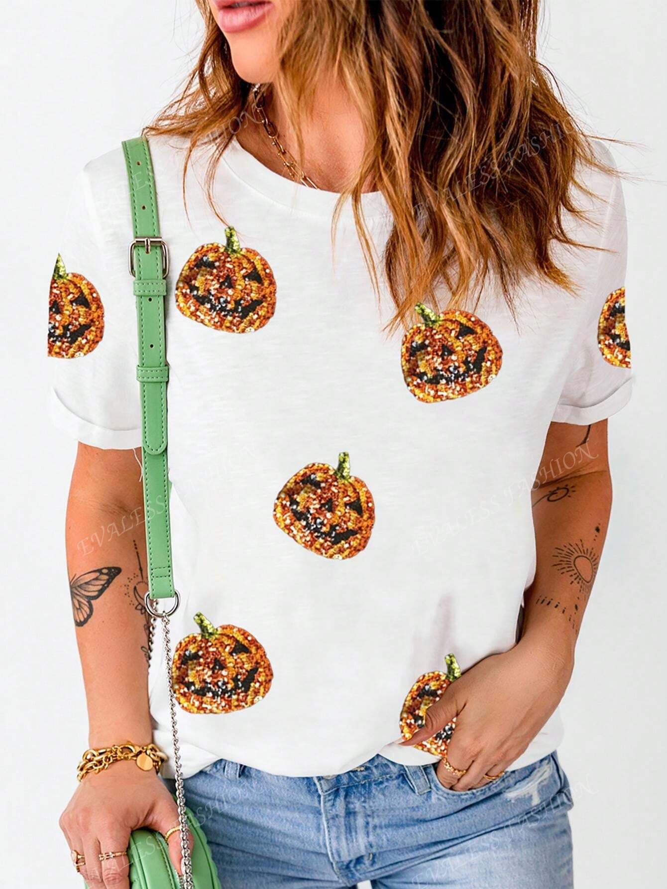 Sequined Halloween Jack-O'-Lantern Graphic White Round Neck Short Sleeve Tee