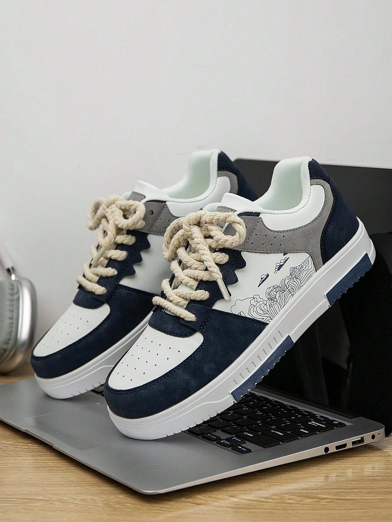 Men's Niche Color Block Lace-Up Front Flat Casual Sports Shoes, Random Print Pattern Comfortable Street Couple Sneakers