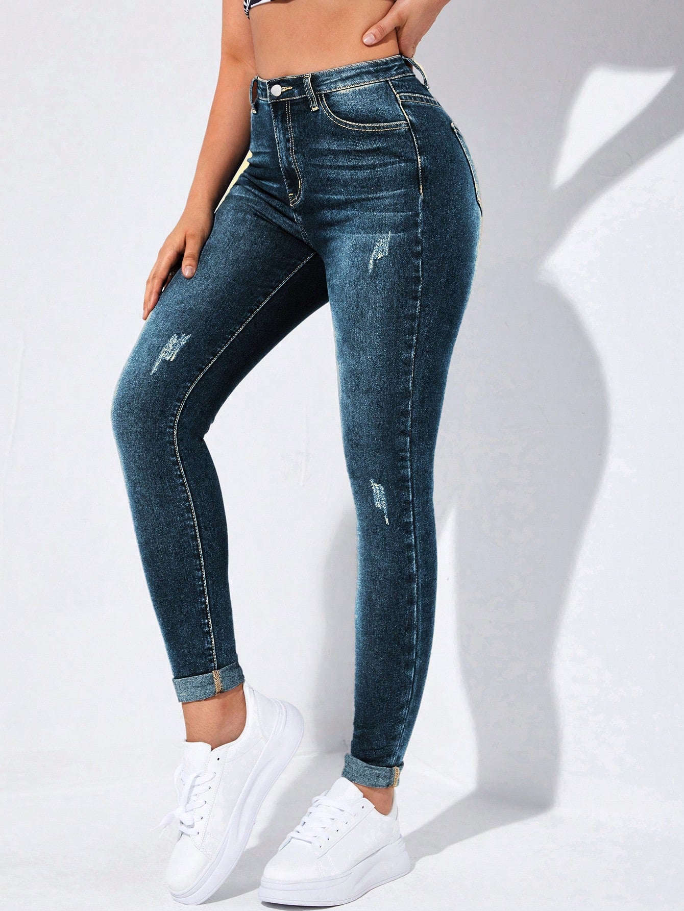 EZwear High-Waisted Button-Embellished Skinny Stretch Distressed Y2K Jeans