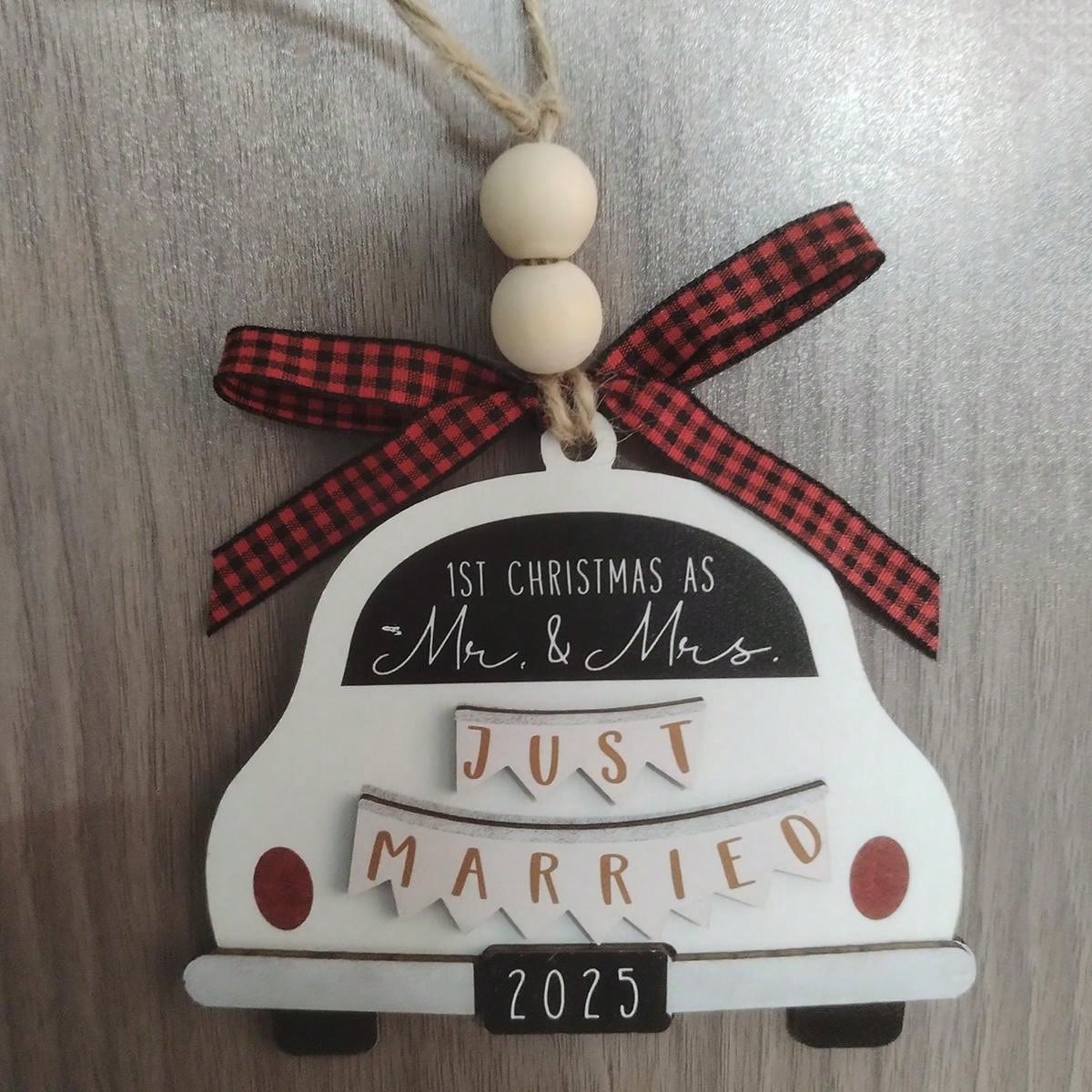 2024-2025 New Year Christmas New Home New Memories Wooden Home Holiday Decoration, Creative First Christmas Ornament For New Home, Christmas Gift Pendant, Ideal Holiday Gift