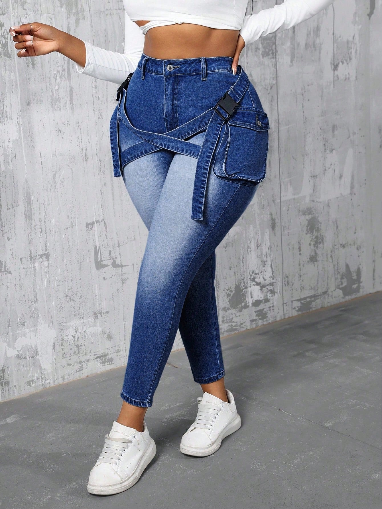 SXY Plus Size Mid Waist Elastic Denim Skinny Jeans With 3D Pockets