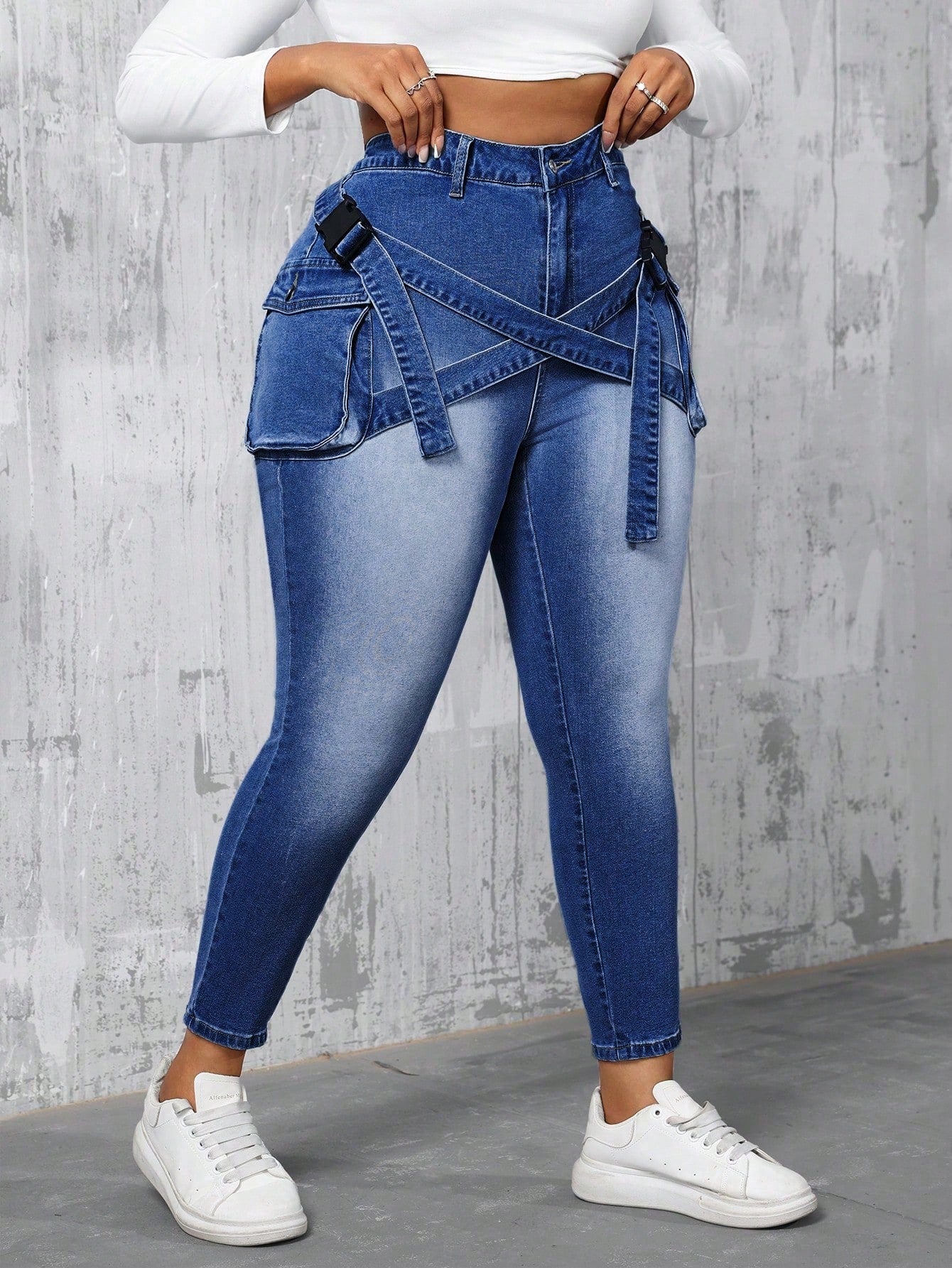 SXY Plus Size Mid Waist Elastic Denim Skinny Jeans With 3D Pockets