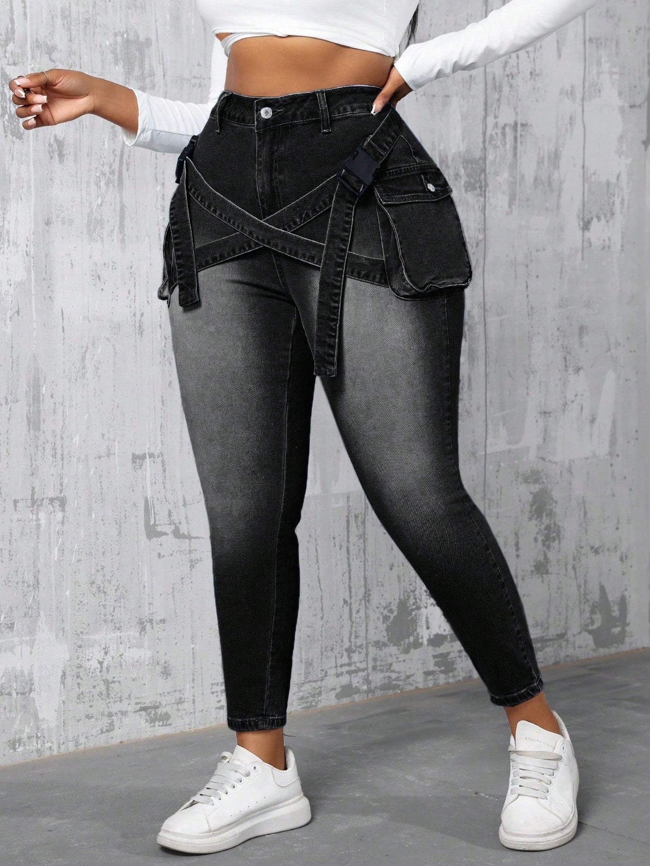 SXY Plus Size Mid Waist Elastic Denim Skinny Jeans With 3D Pockets