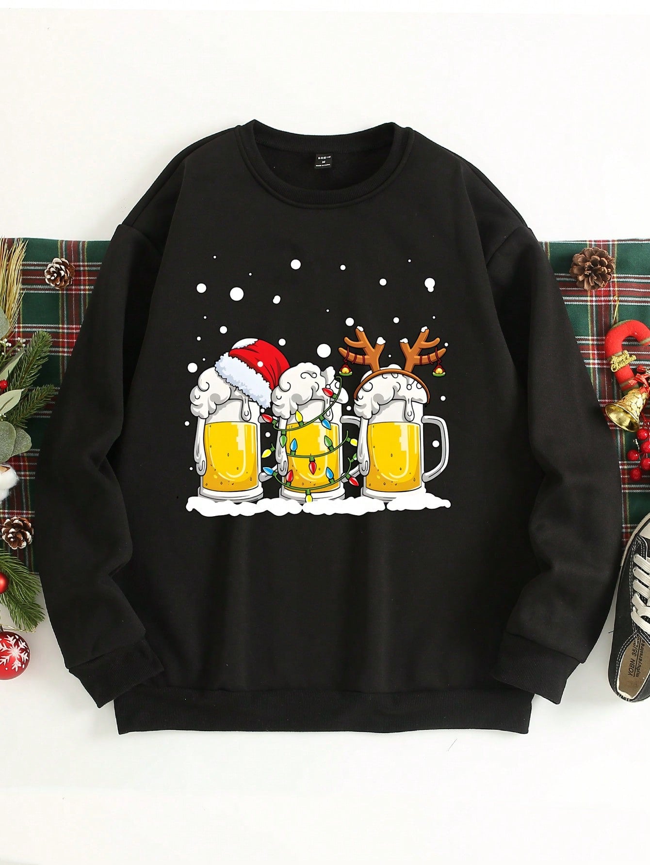 1pc Men's Casual Cartoon Christmas Beer Cup Print Fleece Crew Neck Sweatshirt, Christmas Party Gift