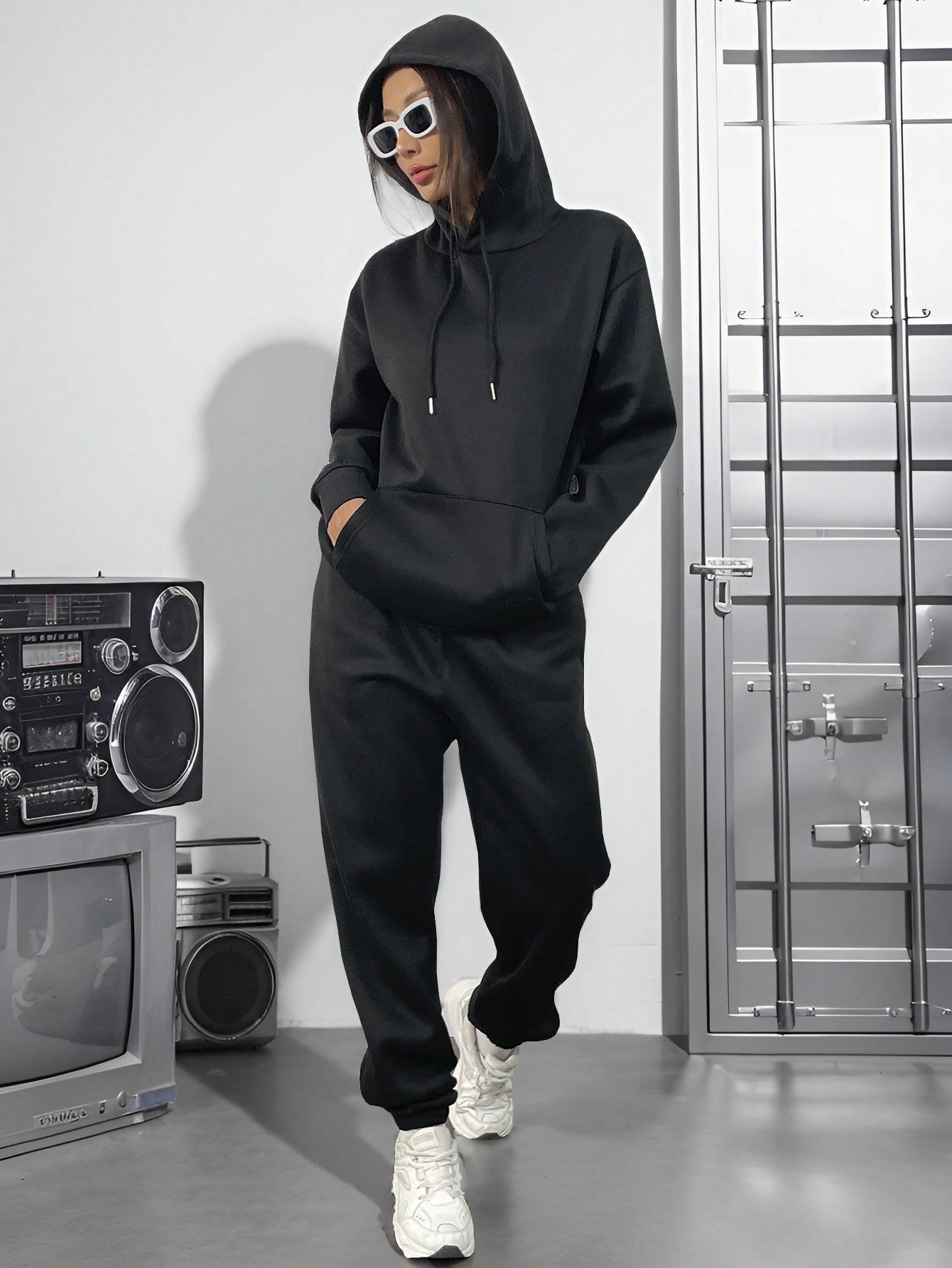 INAWLY Women's Hooded Drawstring Sweatshirt And Sweatpants Set