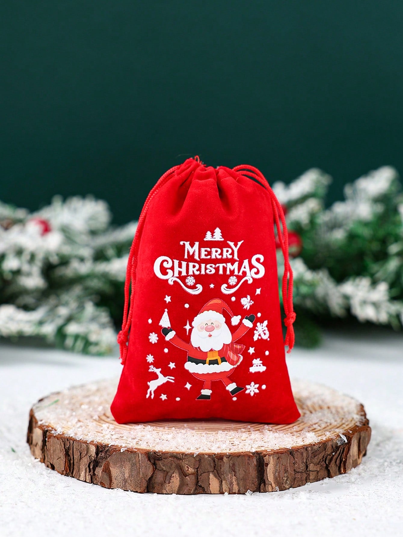 6Pcs Christmas Flannel Drawstring Gift Bags, Merry Christmas Bags Gift Candy Wrapping Bags Treat Sacks Reusable Red Gift Bags For Holiday Party Favors Christmas Decorations, Noel Navidad Christmas 2025 New Year's Wishing Bag Christmas Tree Pendant Decor