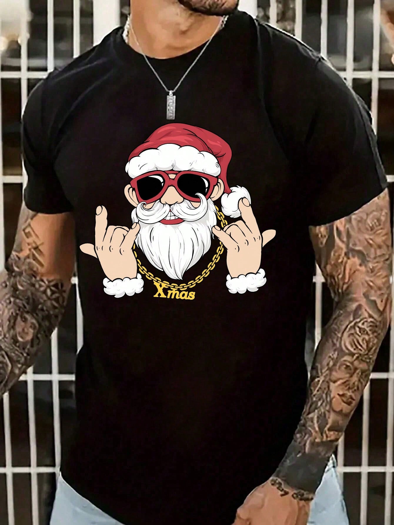 1pc Men Christmas Santa Claus Print Round Neck Short Sleeve T-Shirt, Casual And Trendy