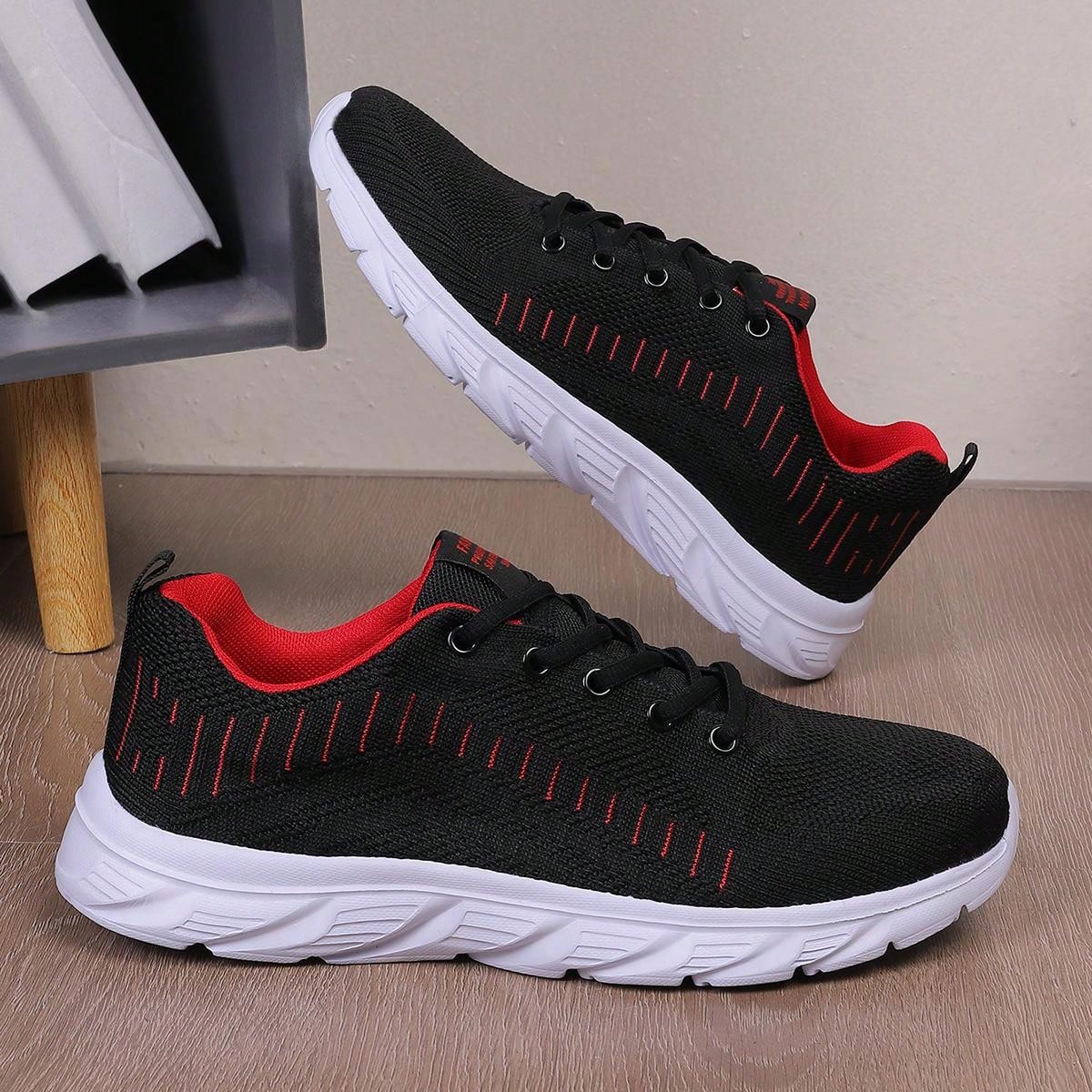 Plus Size Men's Casual Lightweight Sneakers, 4 Colors, Low Top Lace-Up Fashion Versatile Trendy Shoes