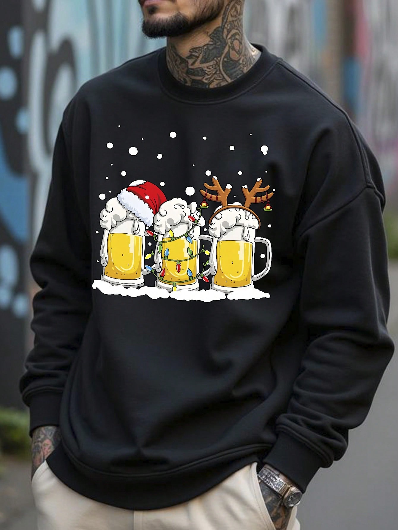 1pc Men's Casual Cartoon Christmas Beer Cup Print Fleece Crew Neck Sweatshirt, Christmas Party Gift