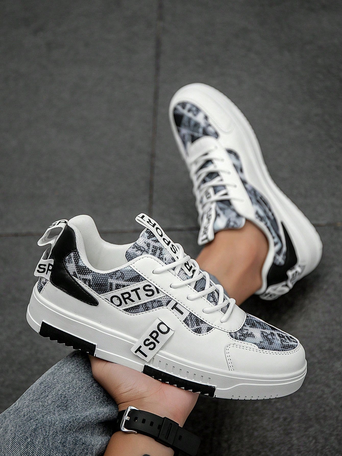 Men's Niche Color Block Lace-Up Front Flat Casual Sports Shoes, Random Print Pattern Comfortable Street Couple Sneakers