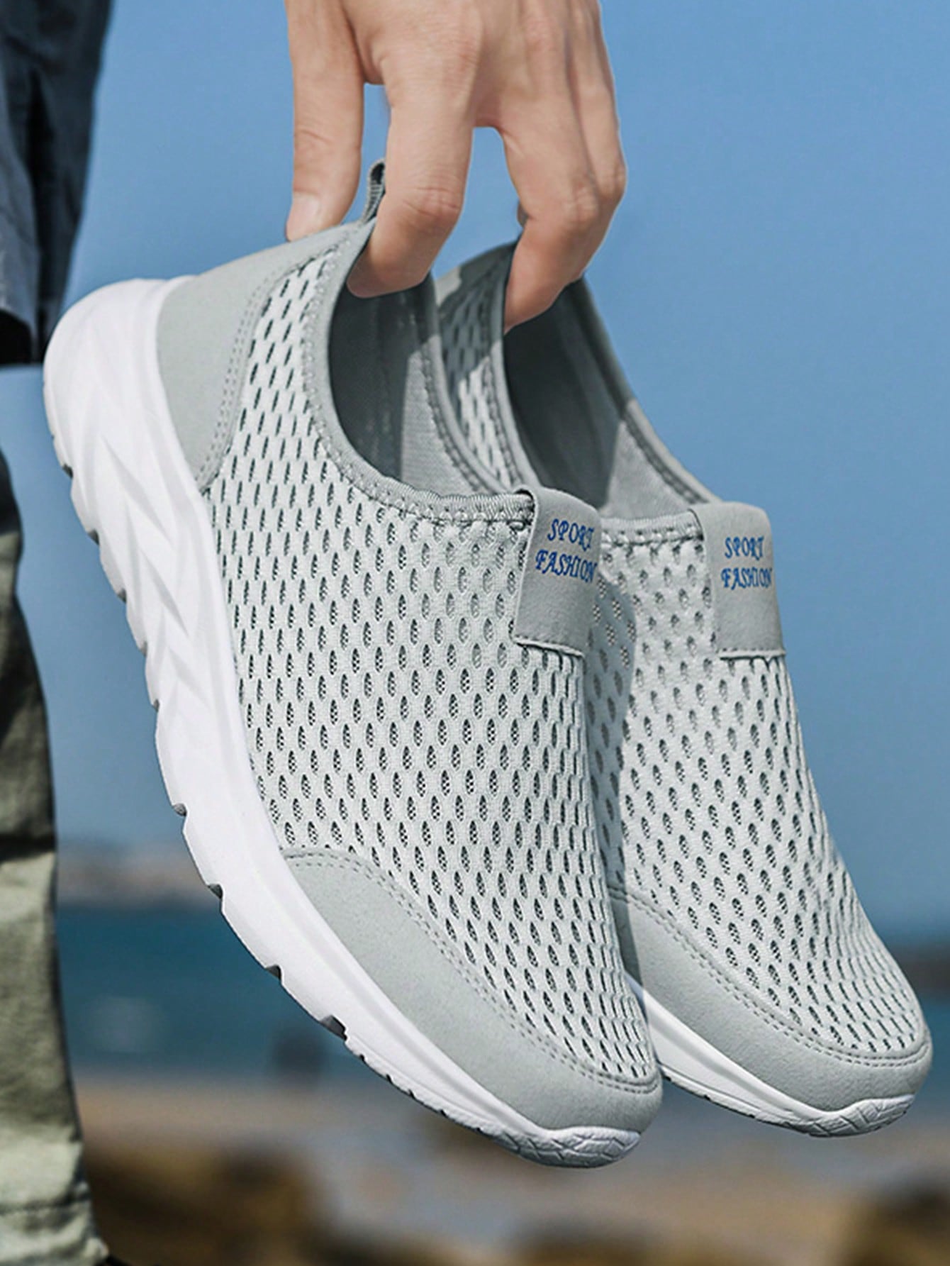 Men's Slip-On Casual Mesh Sneakers