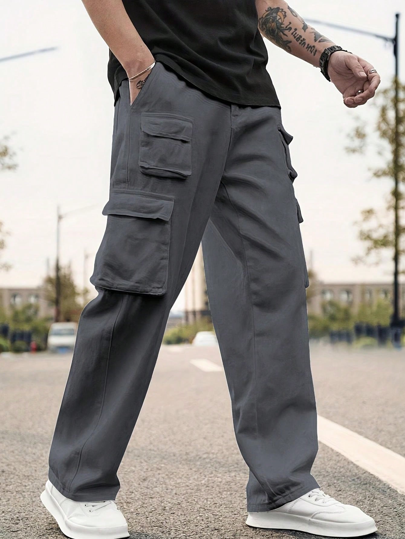 Men Flap Pocket Side Cargo Pants