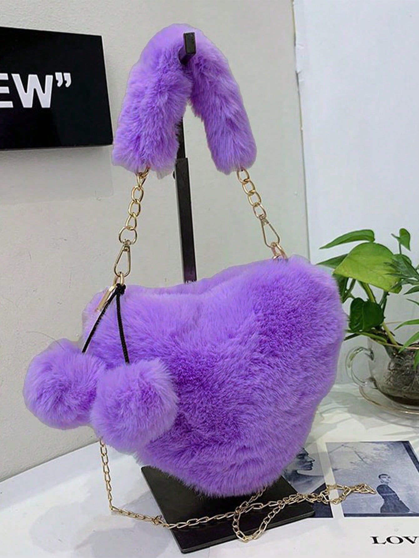 Furry Purse For Girls Heart Shaped Fluffy Handbag For Women Soft Small Shoulder Bag Clutch Purse With Metal Chain Strap . The Best Valentine's Gifts For Girlfriend Lady