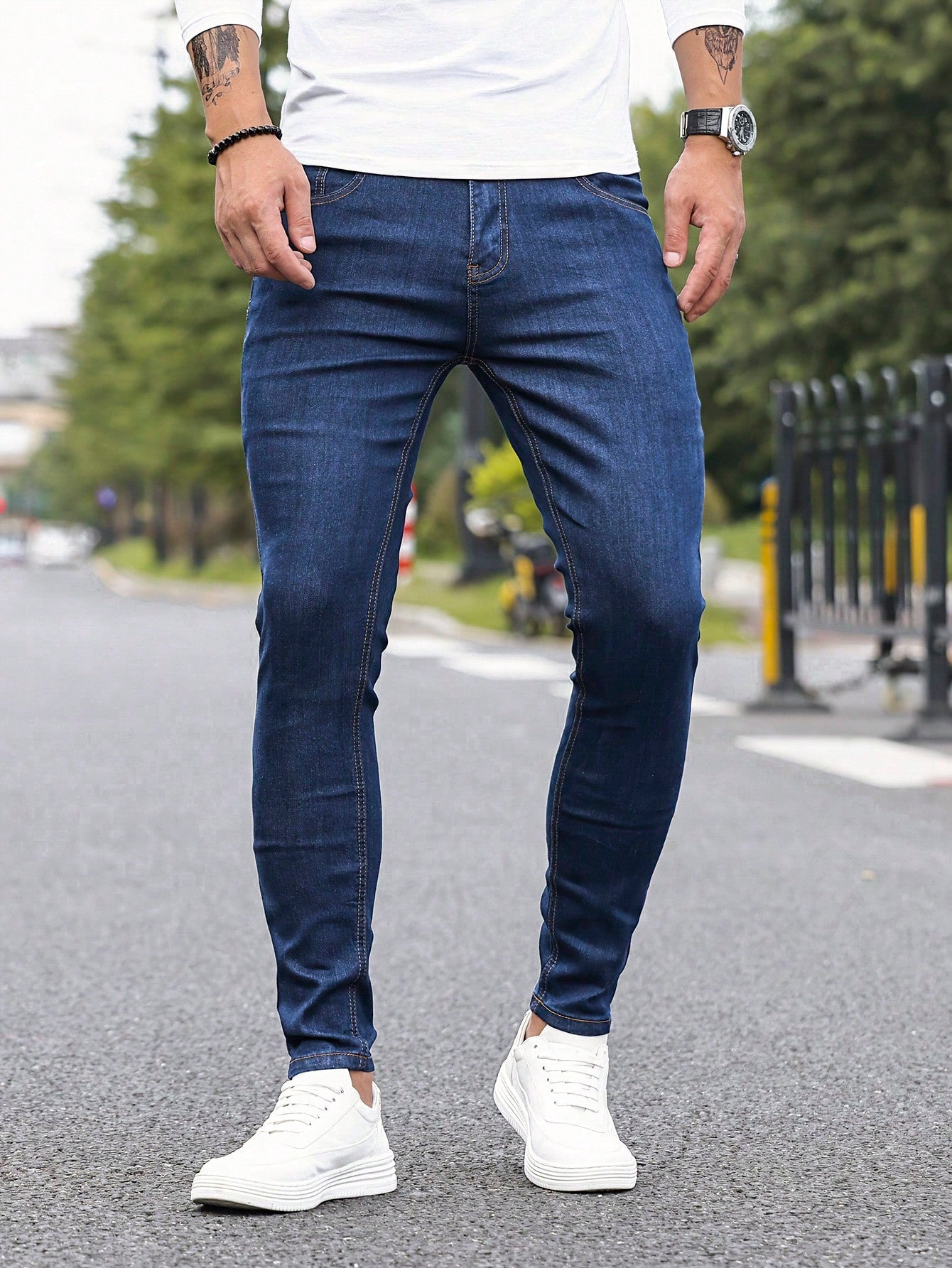 Men's Solid Color Stretch Slim Fit Jeans Fashionable And Versatile