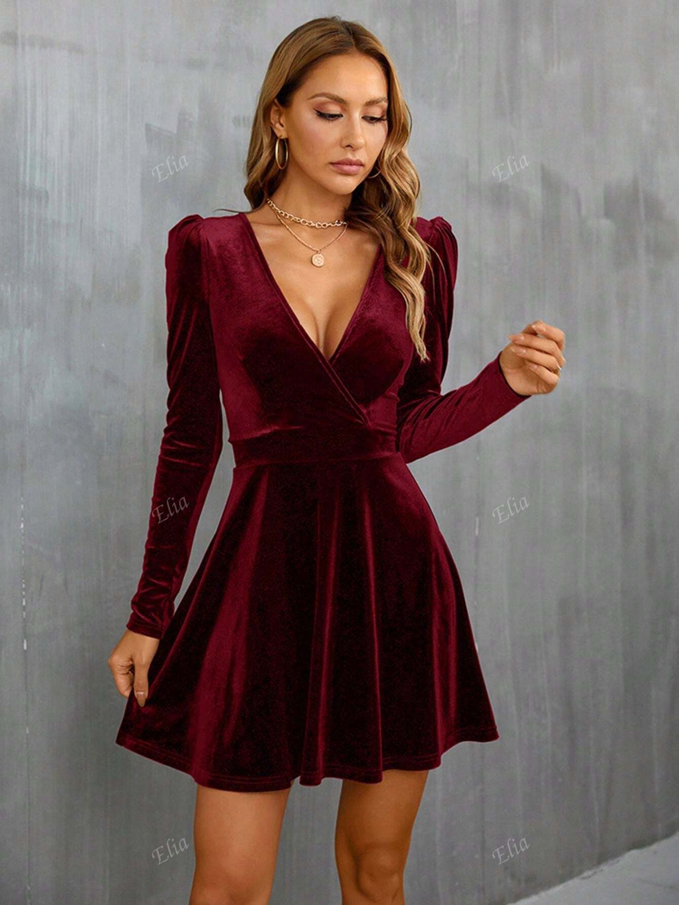 Women's Long Sleeve Dress V Neck Leg Of Mutton Sleeve Waisted A-Line Velvet Dress