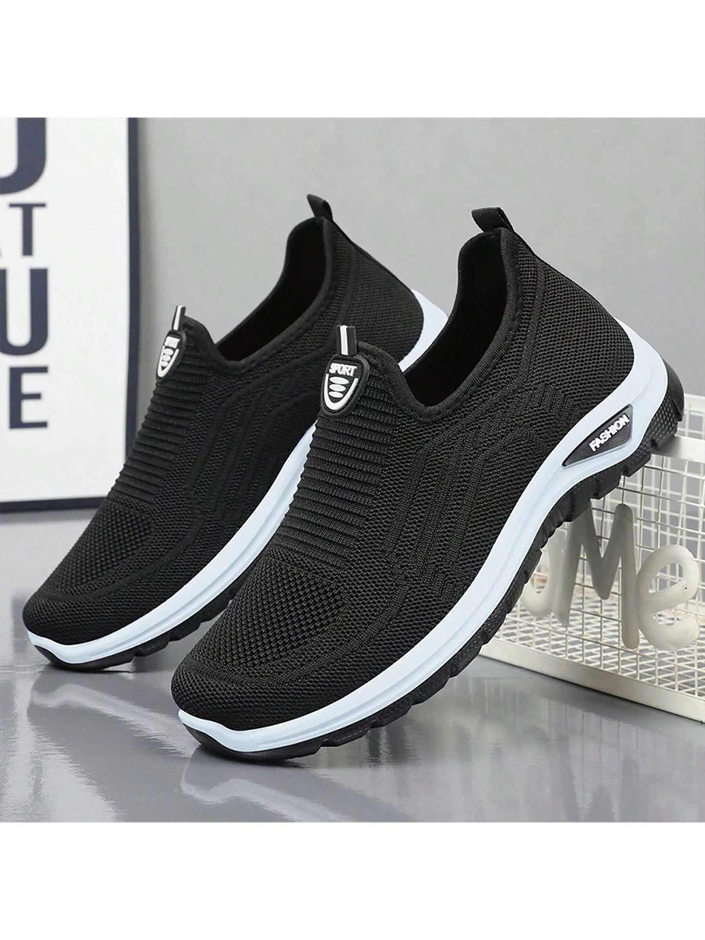 Men's Breathable Lightweight Slip-On Casual Sport Shoes, Easy To Wear For Running, Fitness, Home Wear, Suitable For All Seasons