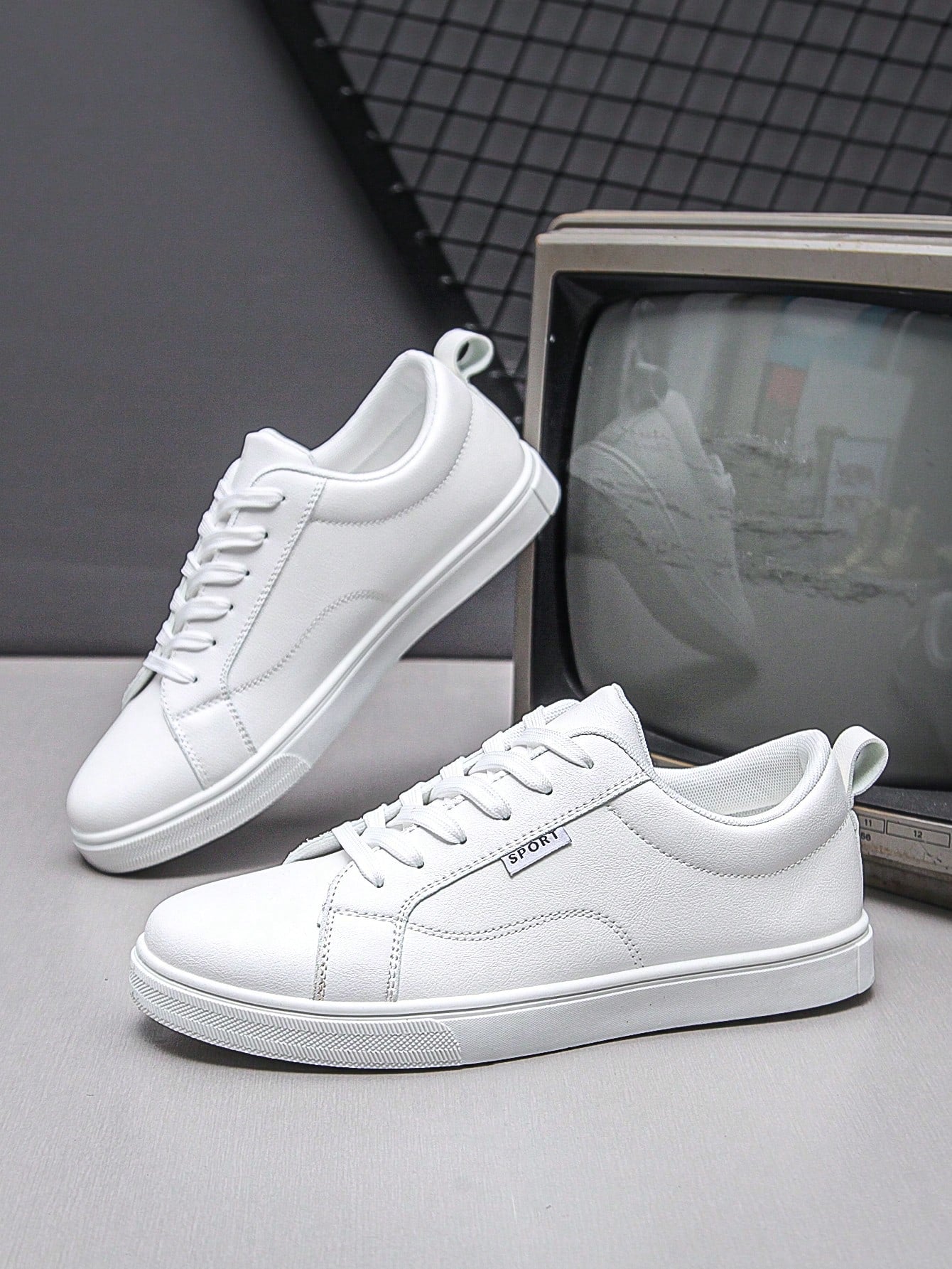 Men's Fashion Casual Minimalist Sport Skate Shoes, Student Athletic Sneakers, Low-Top Breathable White Shoes