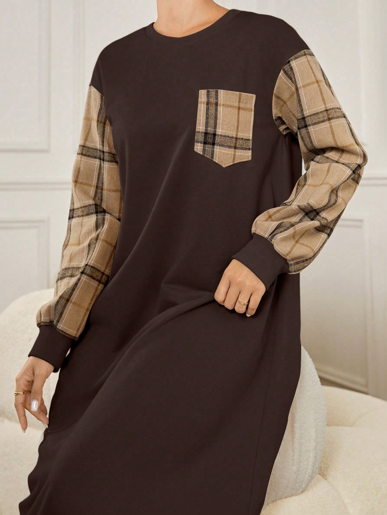 Mulvari Long Plaid Patchwork Round Neck Long Sleeve Pocket Casual Loose Pullover Sweatshirt