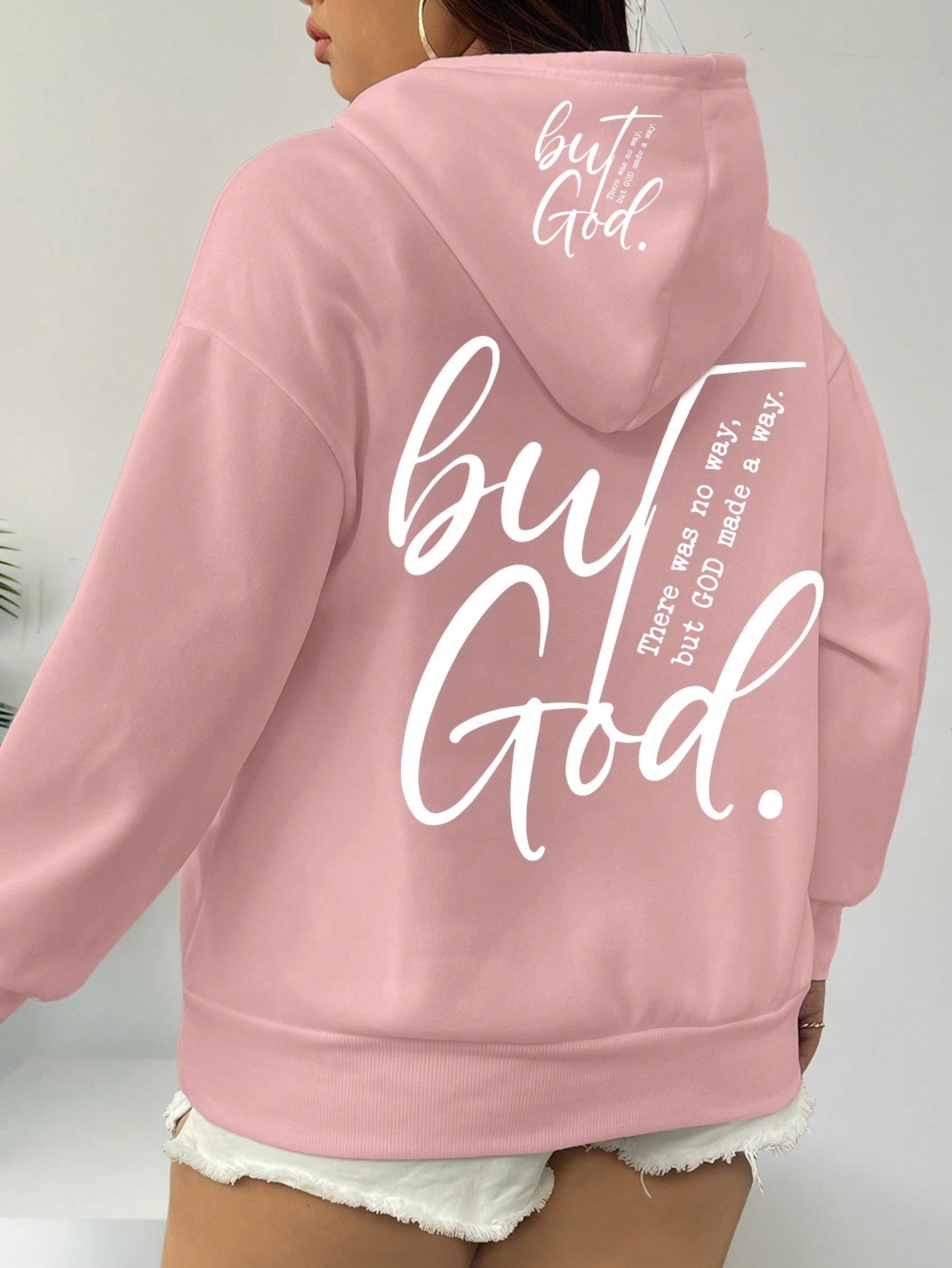 Cozy Chic: Trendy Women's Hoodies