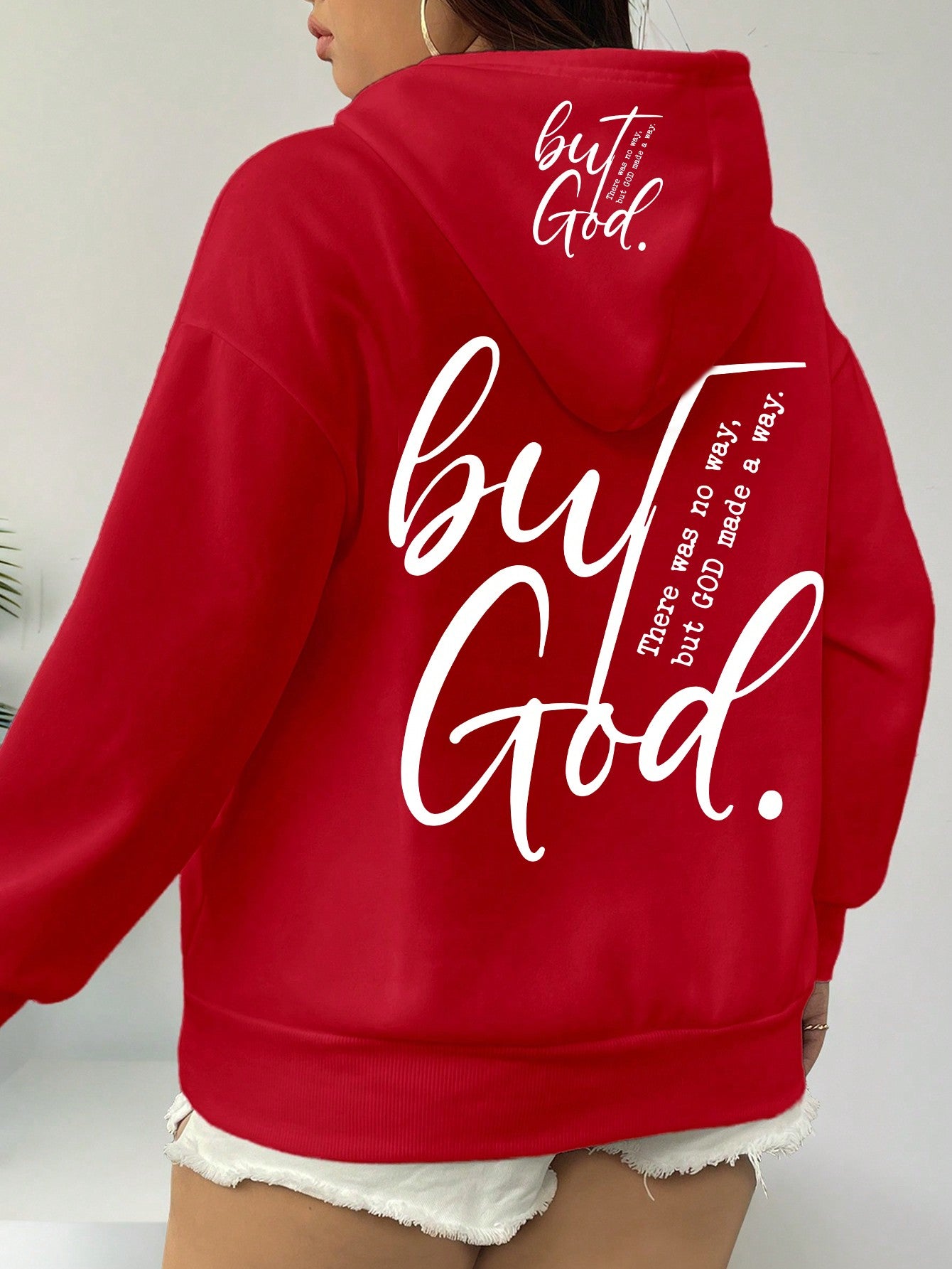 Cozy Chic: Trendy Women's Hoodies